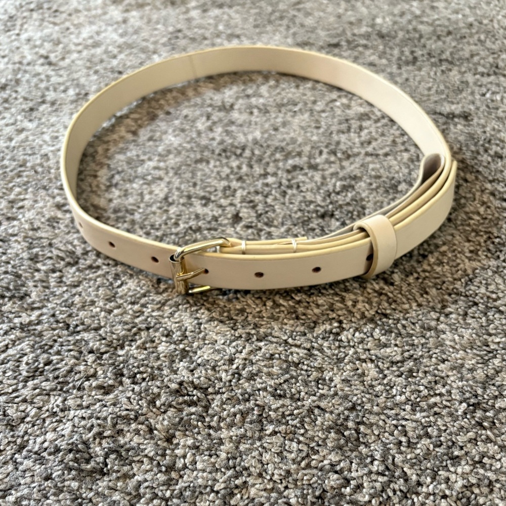 Cleobella Cream Leather Belt and Cleobella Top Bundle